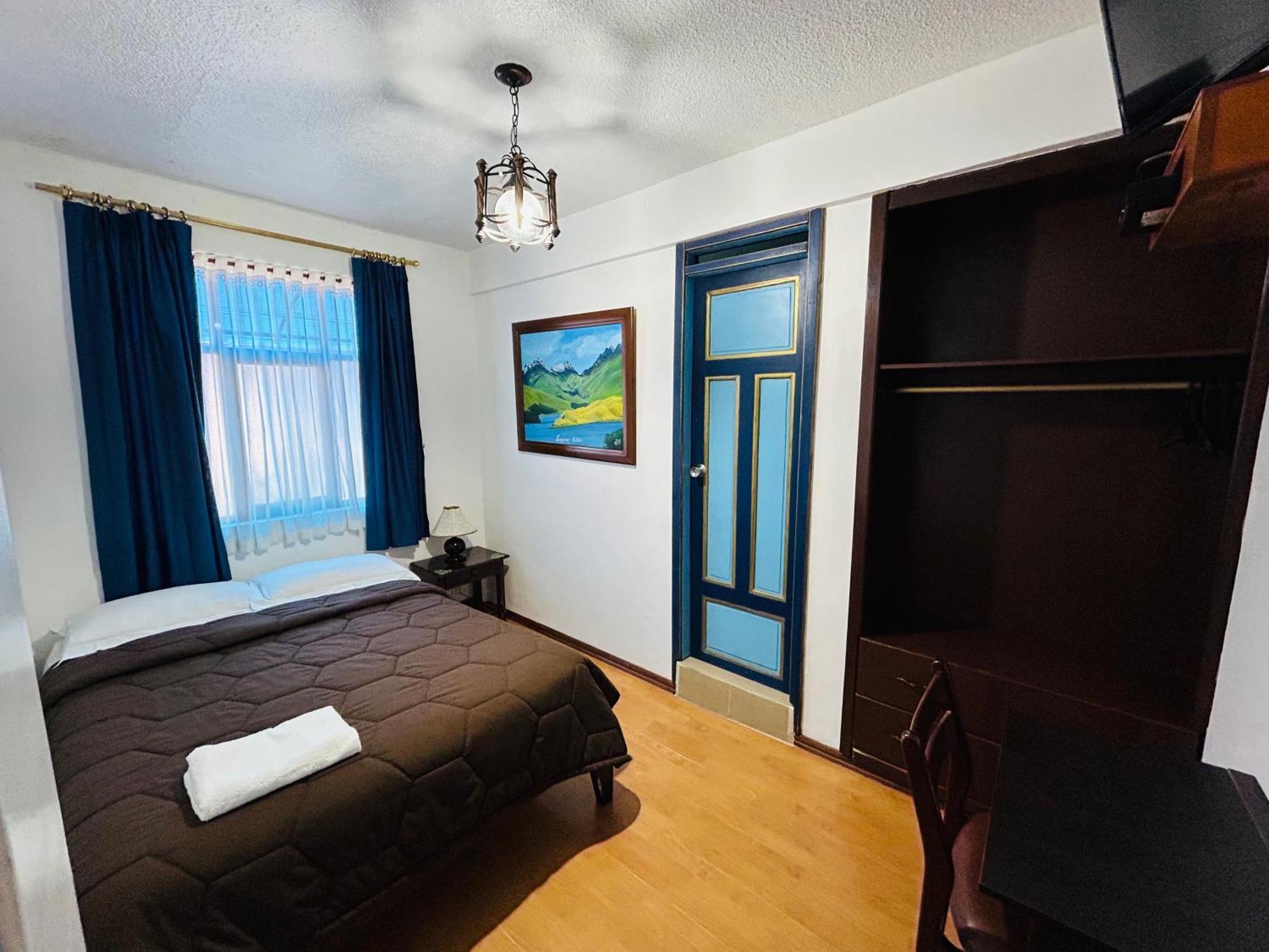 Hotel Montecarlo Riobamba Zewnętrze zdjęcie