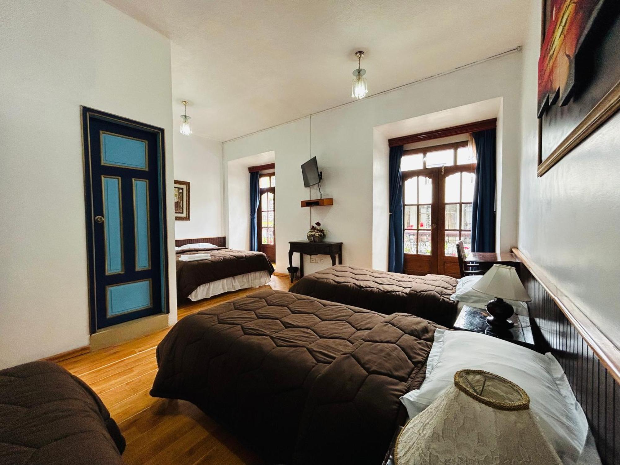 Hotel Montecarlo Riobamba Zewnętrze zdjęcie
