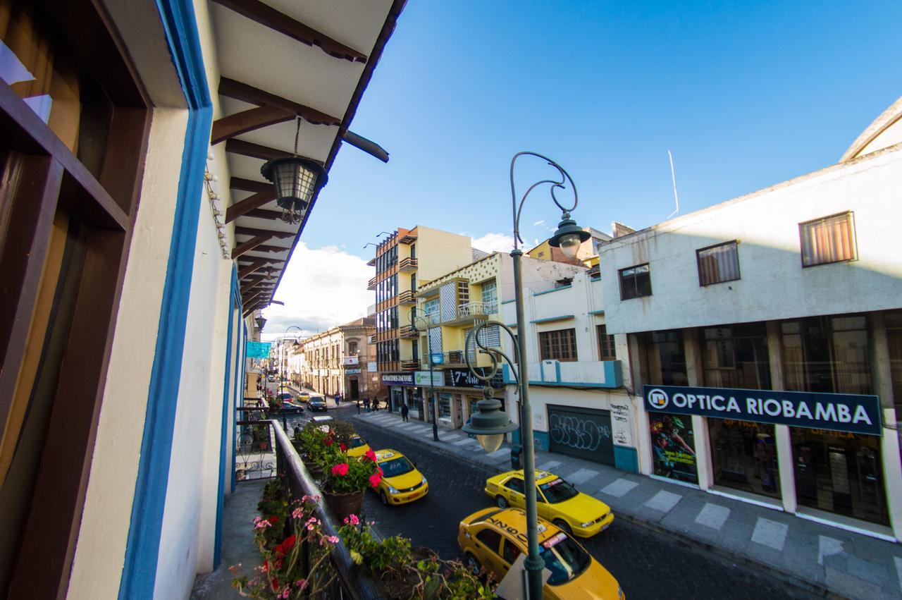 Hotel Montecarlo Riobamba Zewnętrze zdjęcie